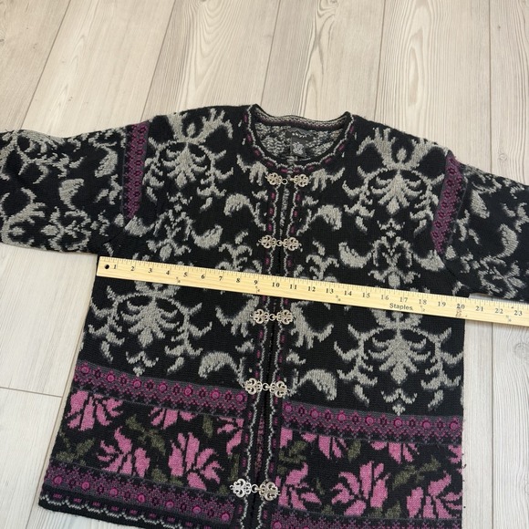 VTG Skyr Women's Wool Blend Cardigan Sweater Medium Floral Nordic Isle - Picture 6 of 10